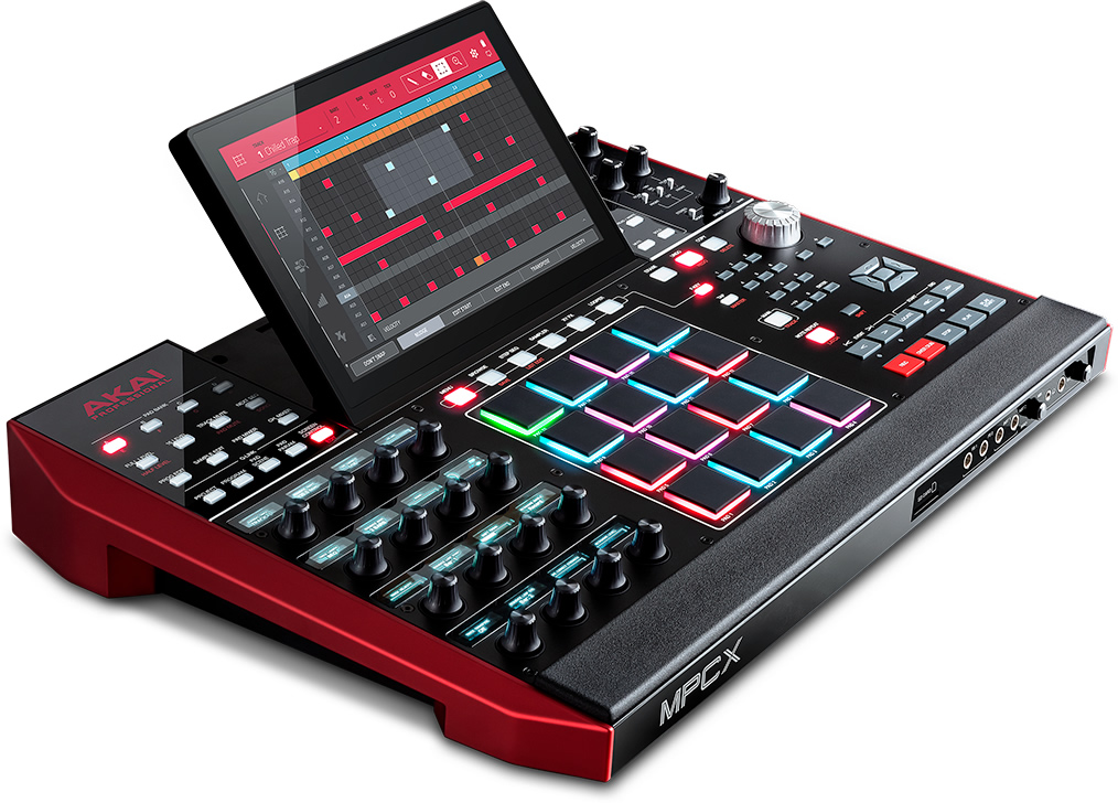 akai-mpc-x_5ae33be3f2da1.jpg