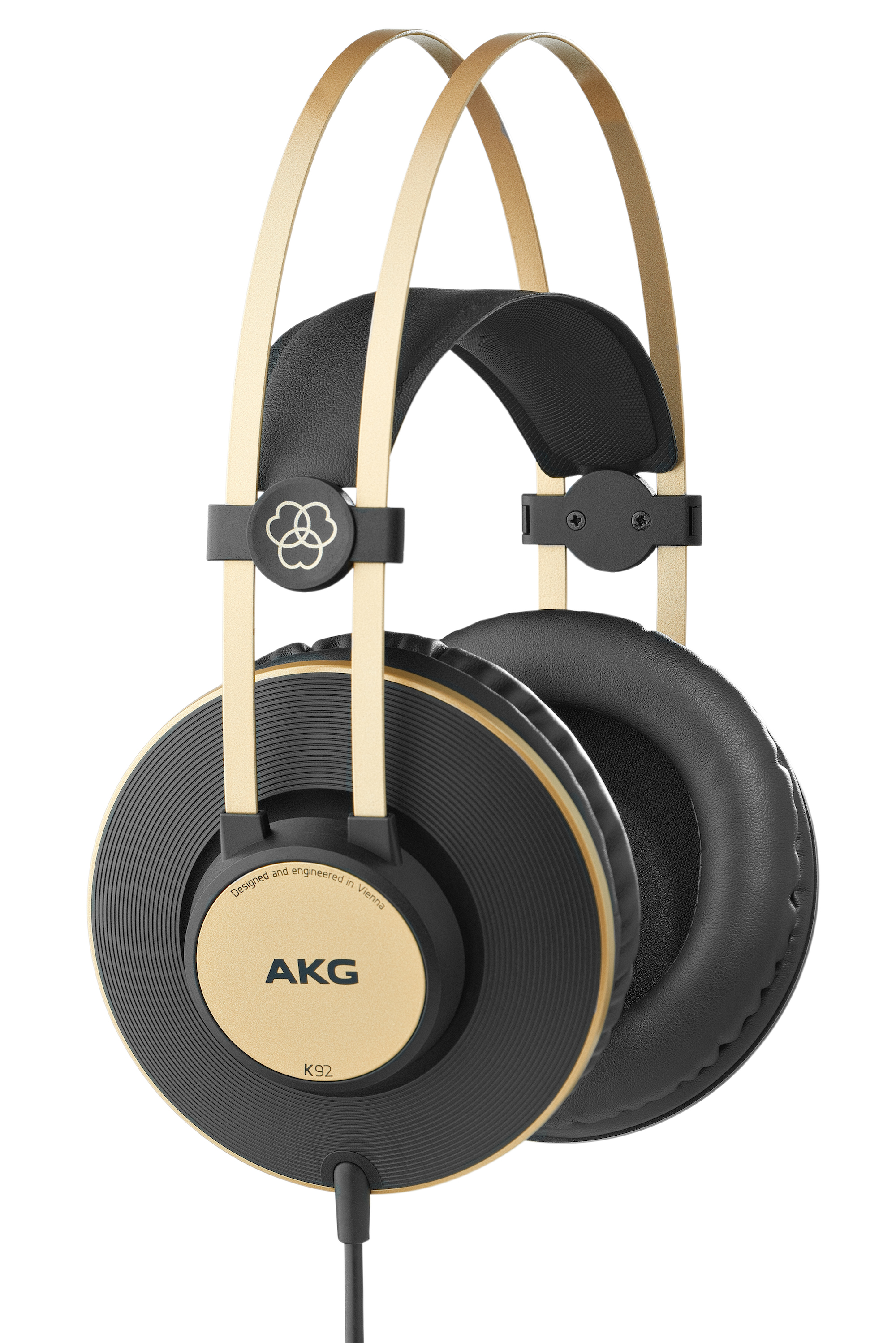 akg-k92_58c0471aedb0d.jpg