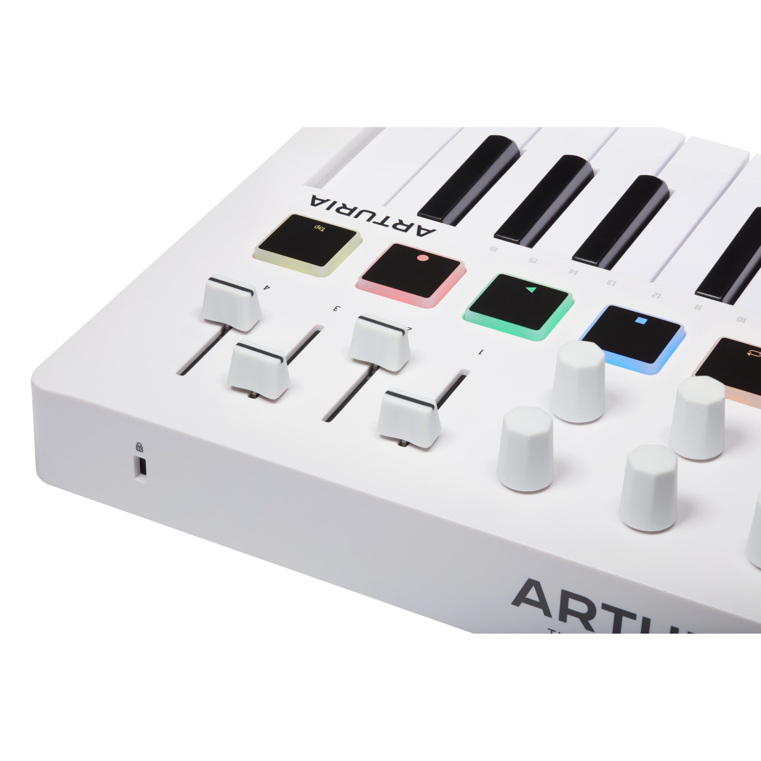 arturia-minilab-3-white_63581393059c2.jpg