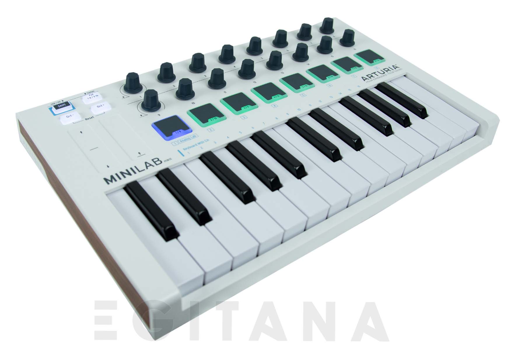 arturia-universal-midi-controller_61325890ef875.jpg