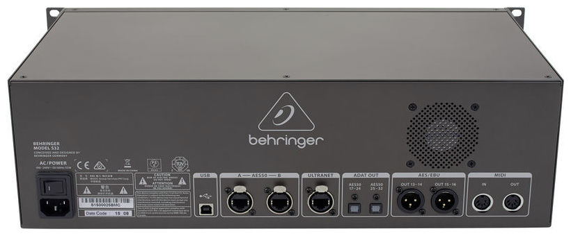 behringer-s32_58daa2c3b342f.jpg