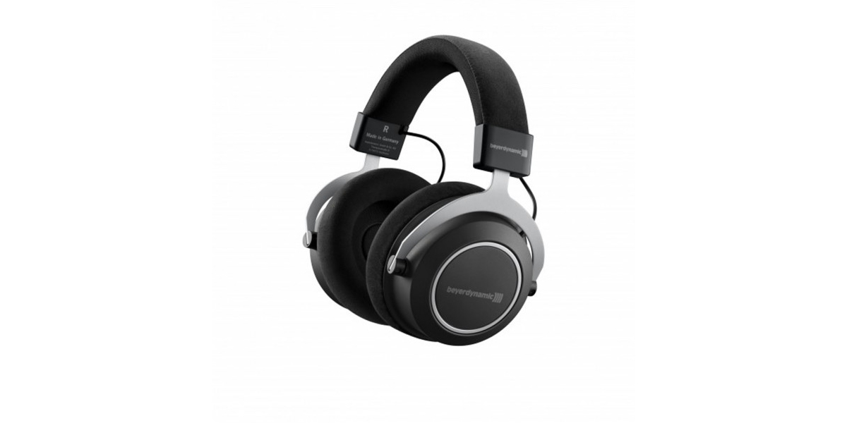 beyerdynamic-amiron-wireless_5b6db557190e8.jpg