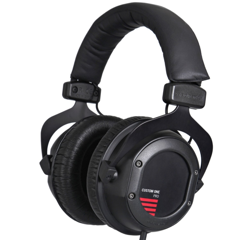 beyerdynamic-custom-one-pro_5ba0db277c885.jpg