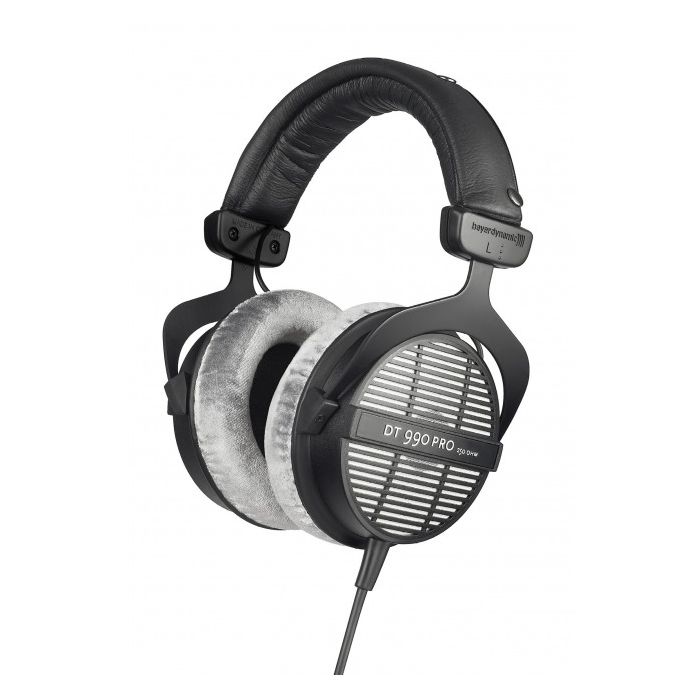 beyerdynamic-dt-990-pro_5a844517ba8dd.jpg