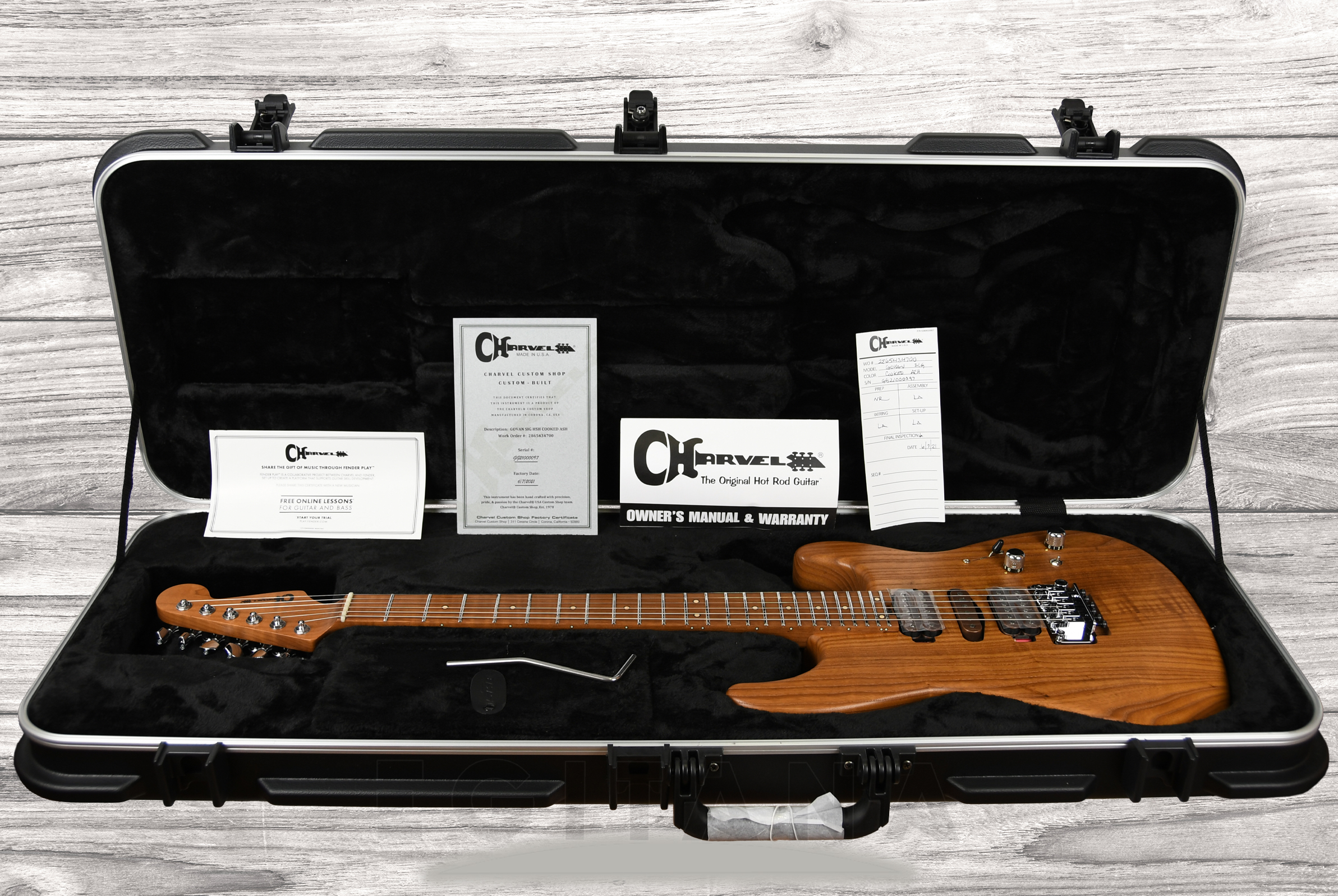 charvel-guthrie-govan-hsh-cooked-ash_60e584a8ba15d.jpg